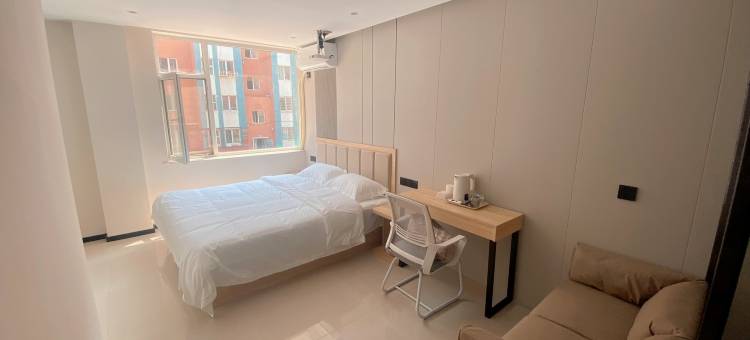 薇澜智能民宿(渤海大学店)图片