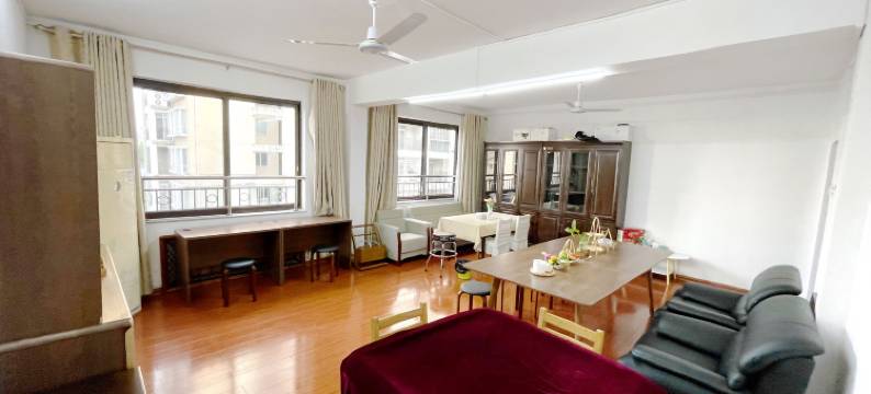 拾光青年旅舍(地王公馆店)图片