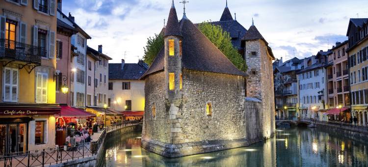 安纳西上城舒适公寓酒店(Comfort Aparthotel Les Hauts d'Annecy)图片