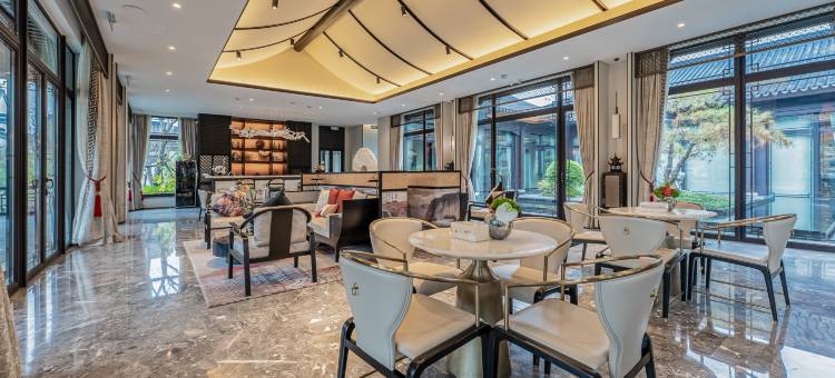 花筑·桃花源温泉合院图片