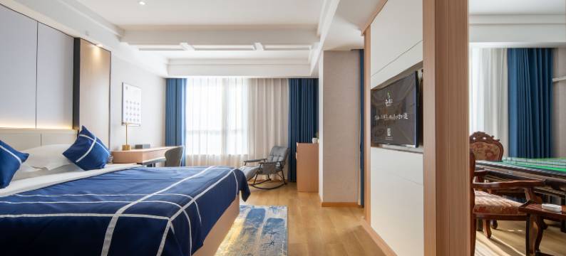 龙猫星球酒店(大邑高铁站店)图片