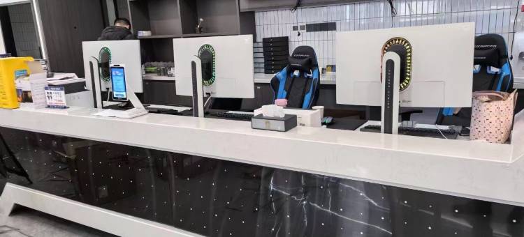 芜湖佐熊电竞酒店(伟星银湖星悦广场店)图片