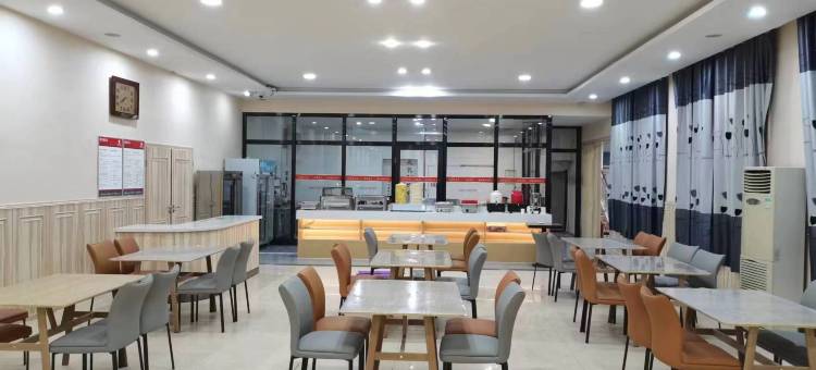 骏怡连锁酒店(赤峰敖汉旗新中街店)图片