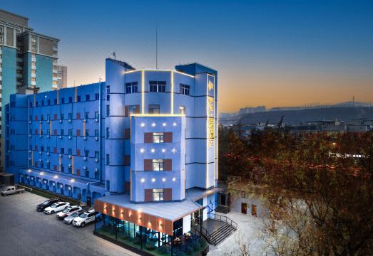 坤逸·星光酒店（兰州西站兰州老街店）外景图