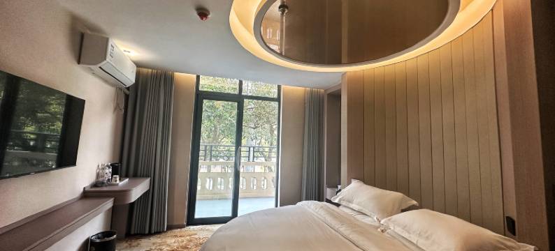 凯丽亚酒店(人信汇文化宫店)图片