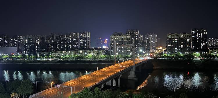 新希岸大酒店(衡阳弘阳广场蒸水南路店)图片
