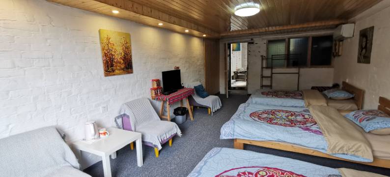 聚味馆民宿图片