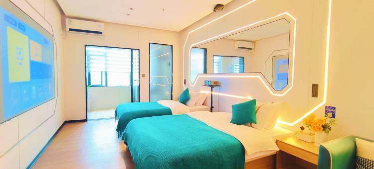 铂玥影视酒店(湛江坡头区海油发展工程技术公司店)图片