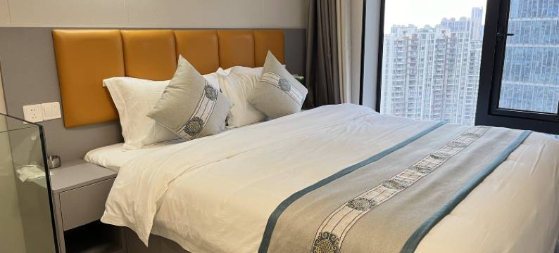 希雅图国际公寓(季华六路地铁站店)图片