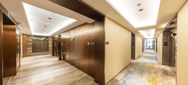 东方非凡酒店(陇西钟鼓楼店)图片