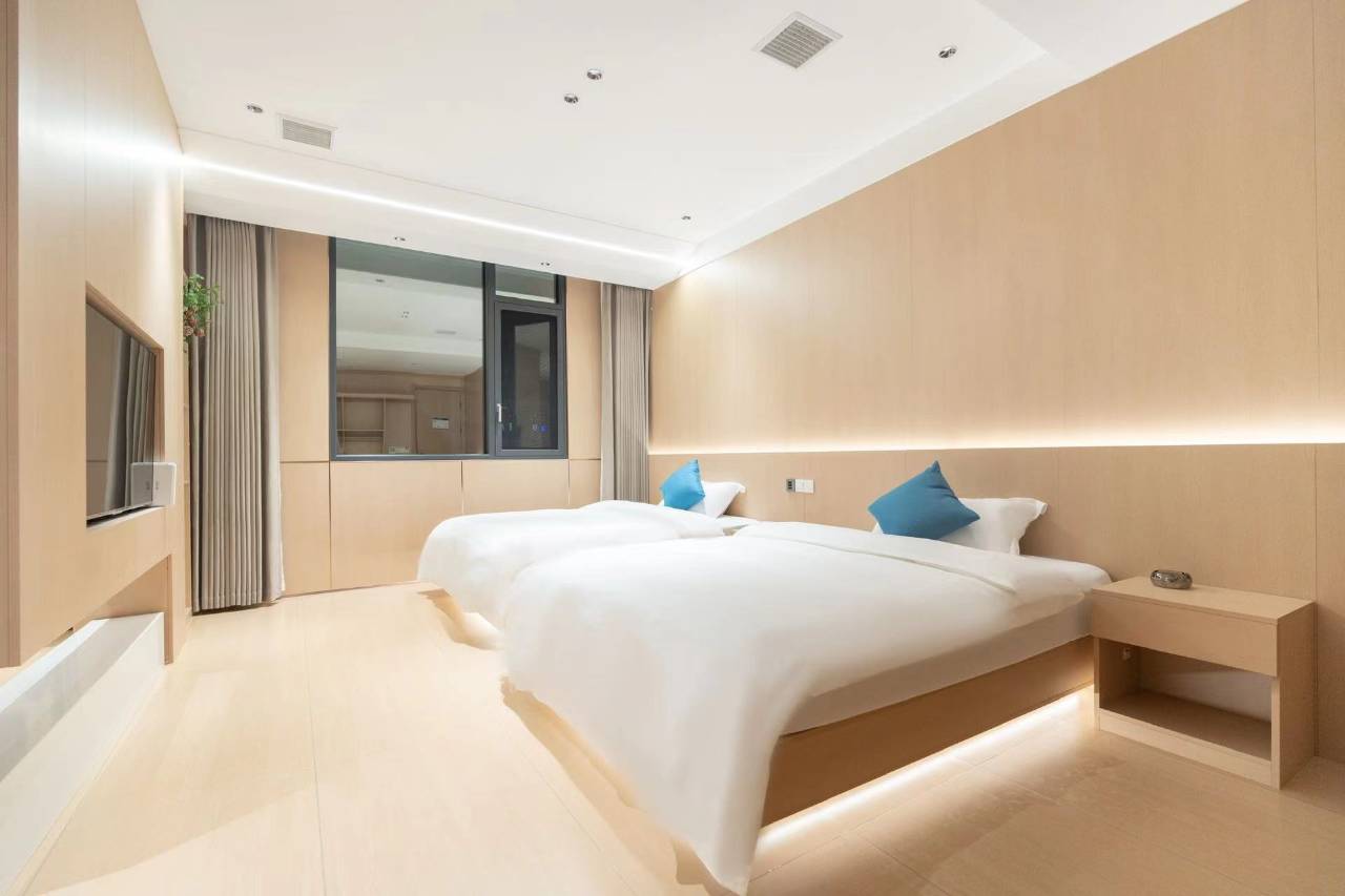 黄果树悦飞酒店