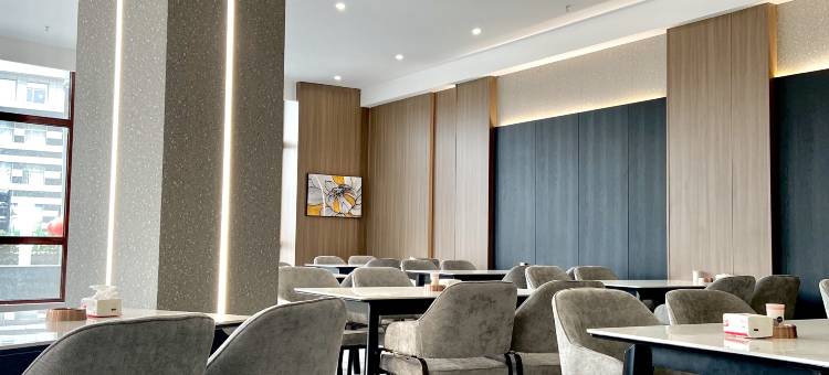 丽锦假日酒店(富贵园店)图片