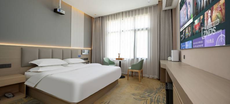 八宿川楚大酒店(318国道店)图片