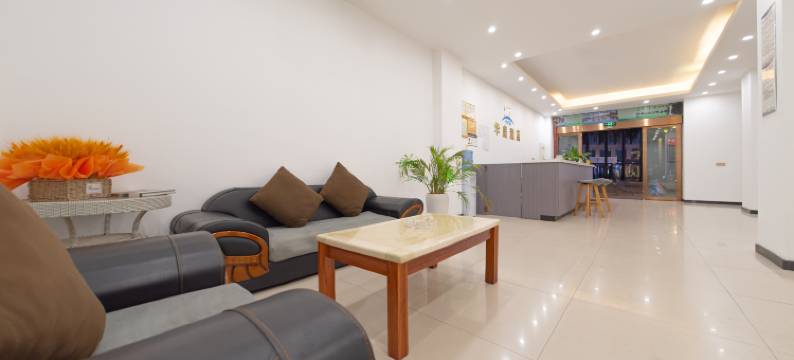 瑞丽华庭酒店图片