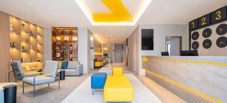 7天酒店(青岛山东路镇宁立交桥公交站店)图片