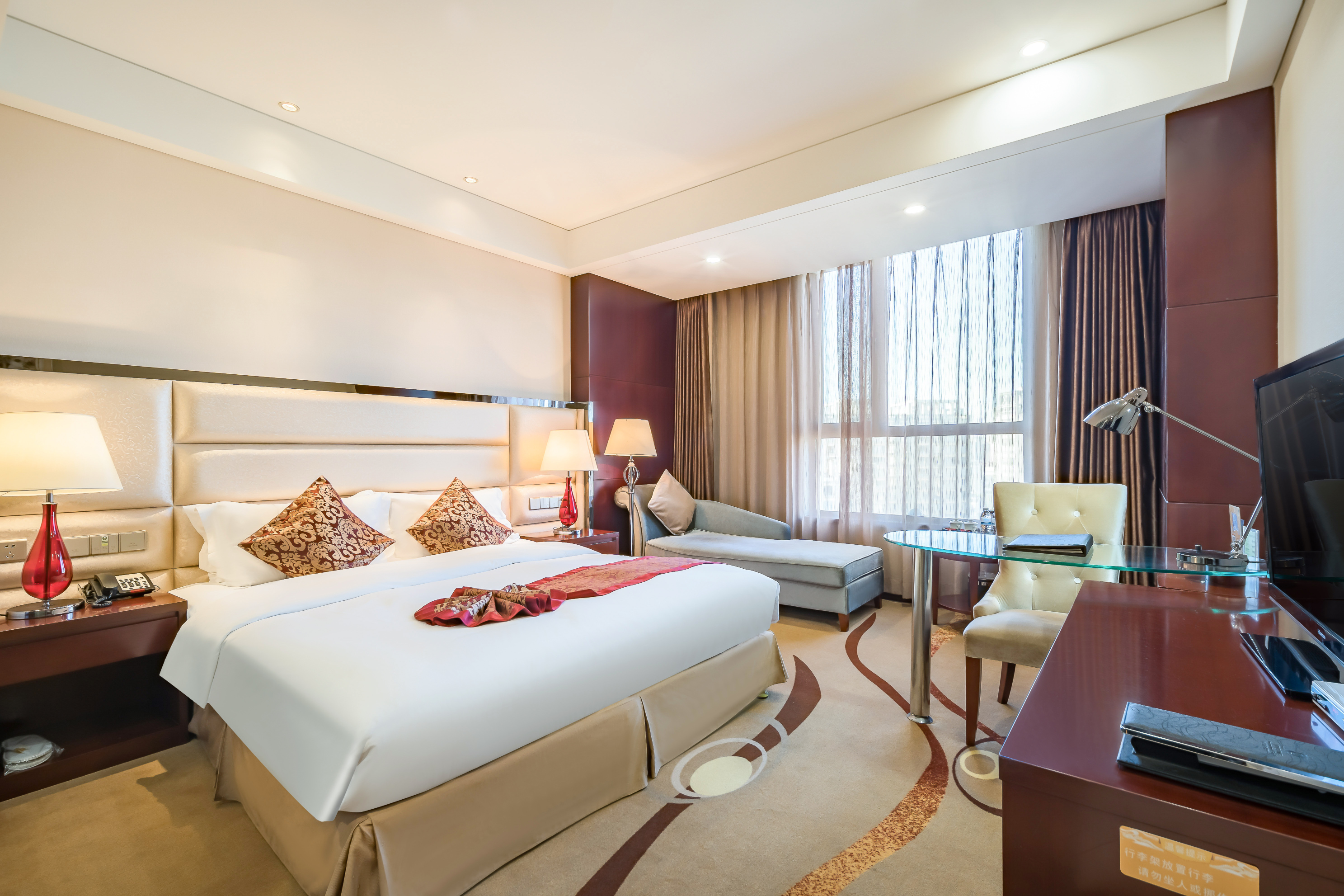 Jin Long International Hotel Over view