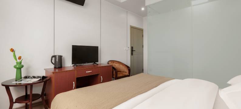 红原川渝湘饭店图片