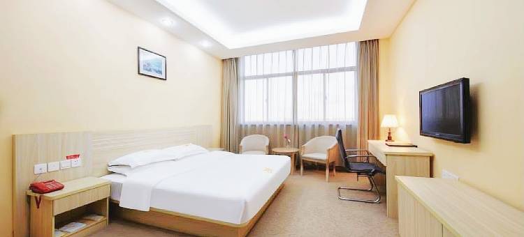 龙圣商务酒店(南通如皋长江镇店)图片