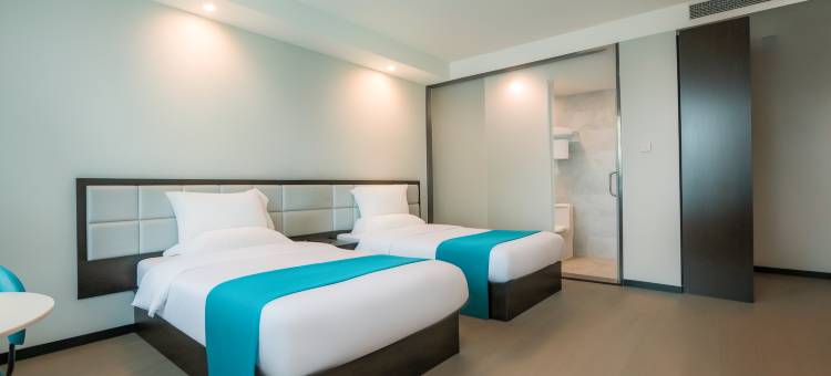 艺龙安云酒店(日照万达广场万平口景区店)图片