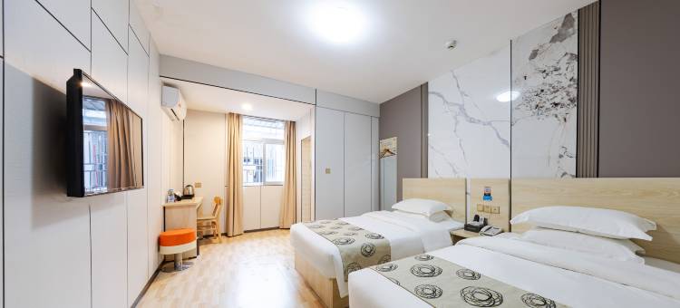 主题公寓(深圳会展中心岗厦地铁站店)图片