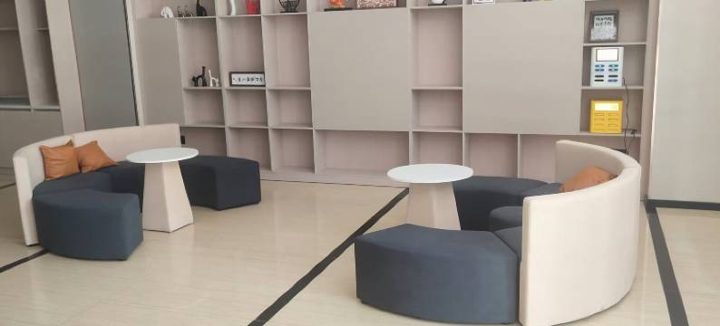 琼海金源楼影院酒店(琼海高铁站店)图片