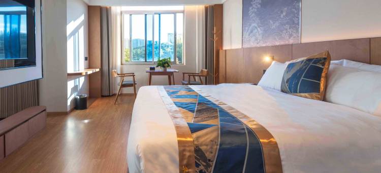 华英大酒店(邵武汽车站店)图片