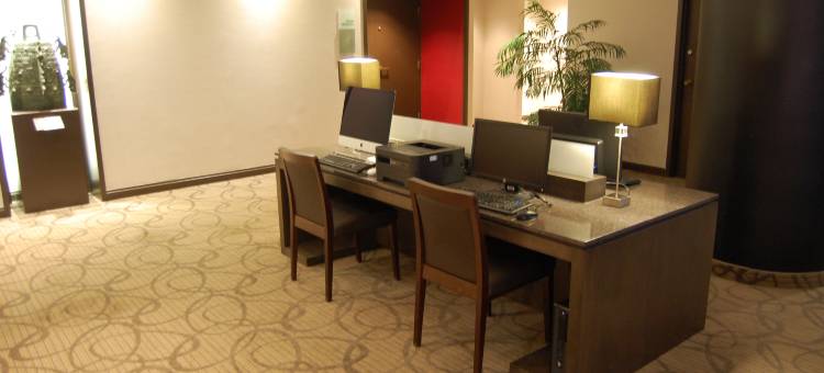 蒙特利尔中心城商业区假日酒店(Holiday Inn Montreal Centre Ville Downtown)图片
