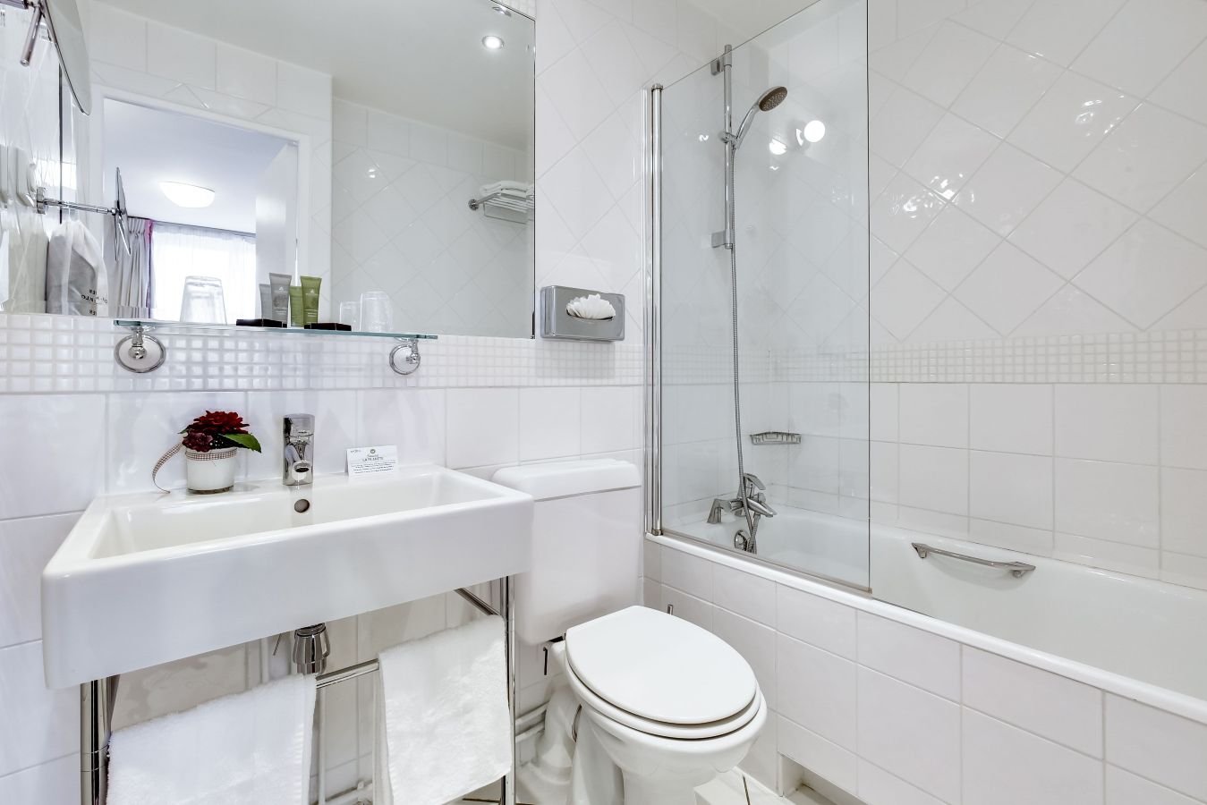 Hotel Lorette - AstotelHotel Overview