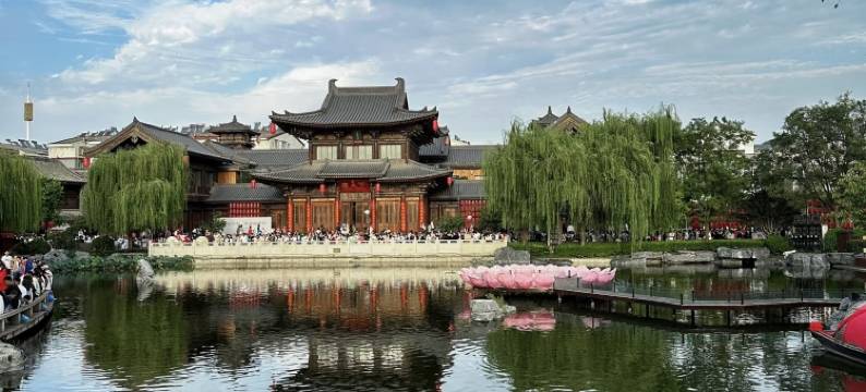 蘭舍·别苑·奇遇古城风情hotel(洛邑古城丽景门十字街店)图片