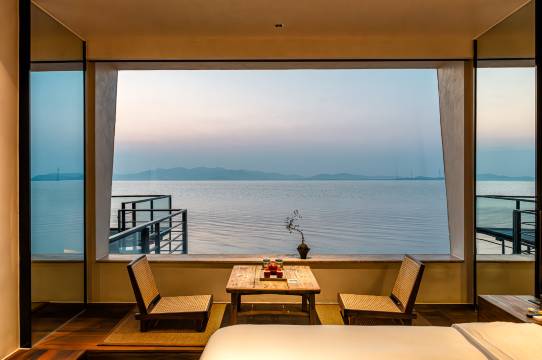 望听·零湖落日民宿(苏州太湖店)