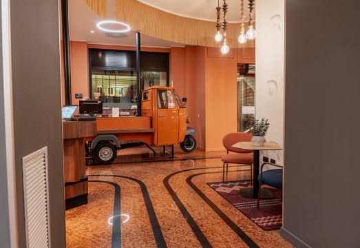 Mercure Bologna Centro Hotel Overview