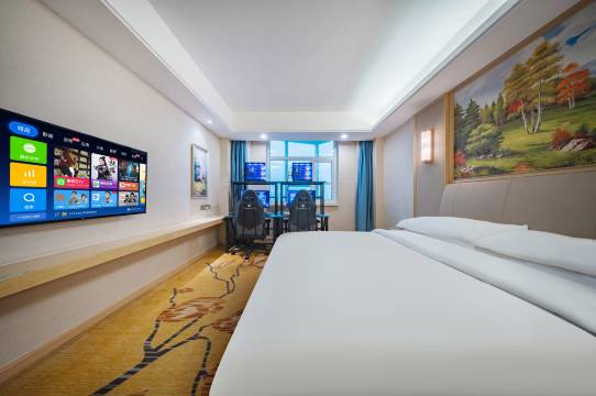 美娱·星峰电竞酒店(枣庄滕州火车站店)