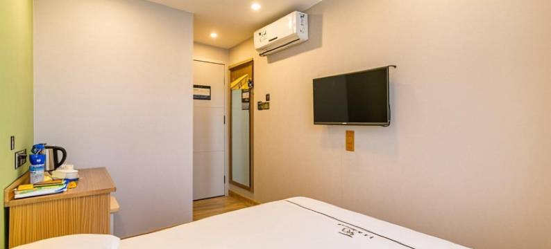 七巧屋酒店(北京南站大兴机场线草桥地铁站店)图片