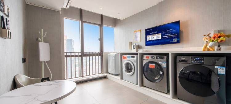 IU酒店(中山小榄百汇时代广场店)图片