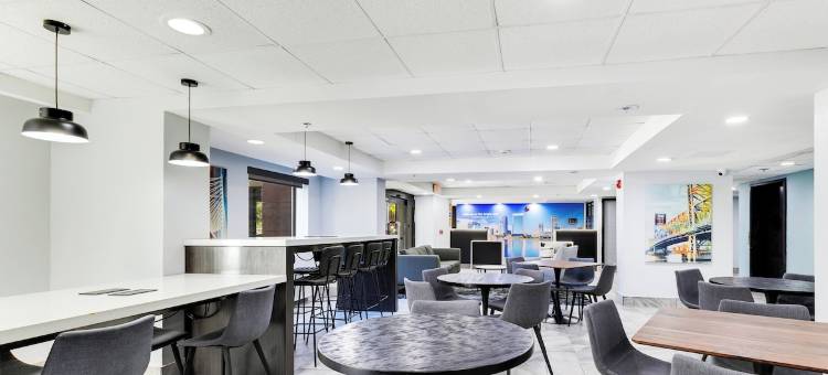 杰克逊维尔蔓达林拉昆塔温德姆套房酒店(La Quinta Inn & Suites by Wyndham Jacksonville Mandarin)图片