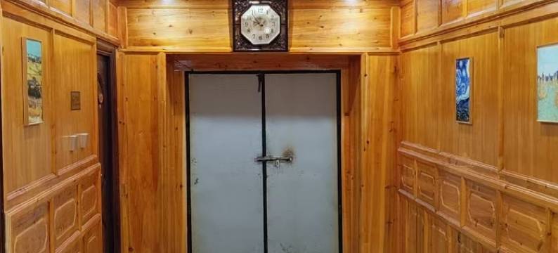 新都桥沁玲民宿图片