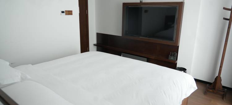 严村文创港民宿图片