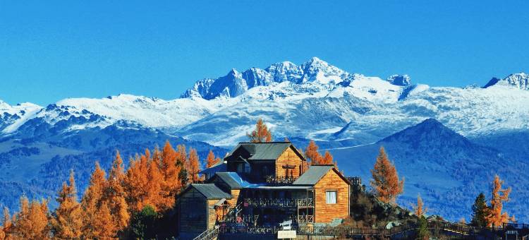 携程度假农庄(新疆喀纳斯云顶阁联营店)图片