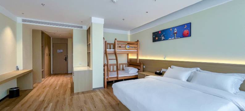 雅盟假日酒店(日照万平口开元森泊乐园店)图片