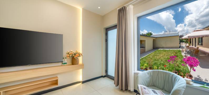 特克斯高云阁民宿(八卦城店)图片