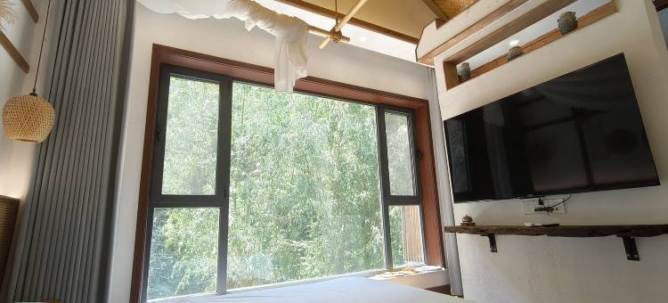 万仙山青石小院图片