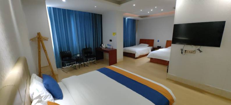 聚缘阁商务宾馆(襄阳五洲国际工业博览城店)图片