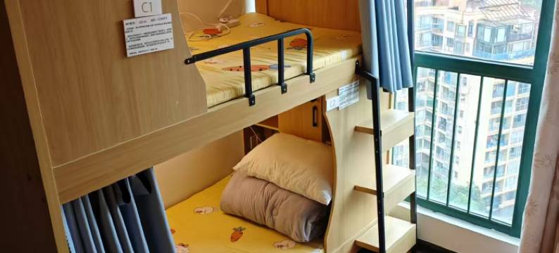 逐风青年旅社(东盟商务区地铁店)图片