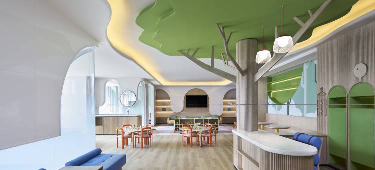 上海缤纷里希尔顿嘉悦里酒店图片