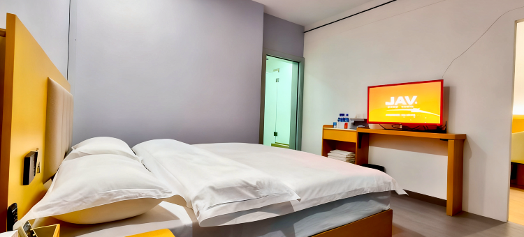 石林莱曼智慧酒店(石林客运站东门坊店)图片