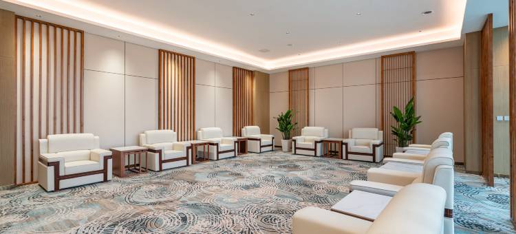 广安岳池丽呈华廷酒店(岳池高铁店)图片