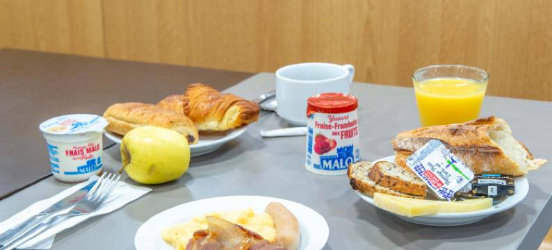 绍莱南 B&B 酒店(B&B HOTEL Cholet Sud)图片