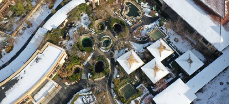 大连金石滩绿发温泉假日酒店图片