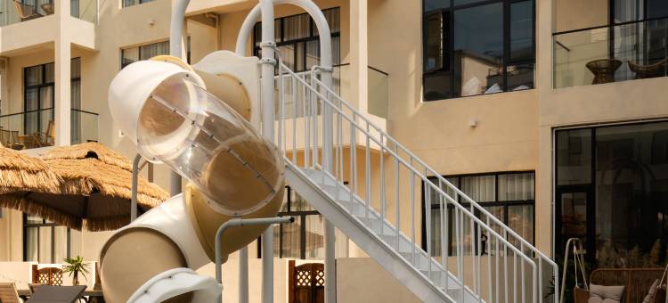 北海银滩·海拾壹民宿(潮雕广场店)图片