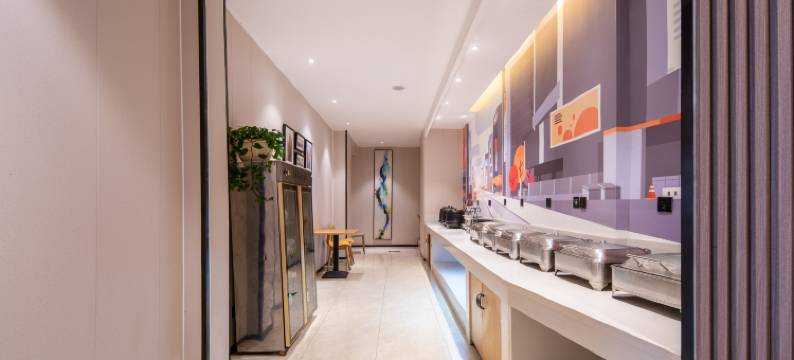 米卡庭院酒店(南阳府衙步行街火车站店)图片